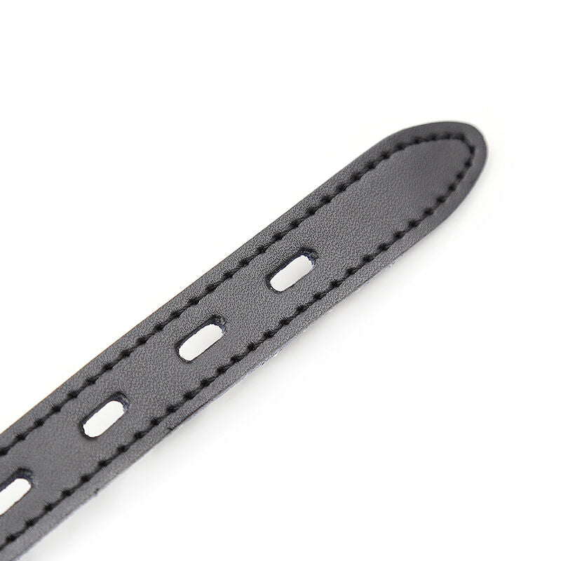 OHMAMA FETISH - BÂILLON BOULE EN SILICONE AVEC CEINTURE EN CUIR (CADENAS INCLUS)