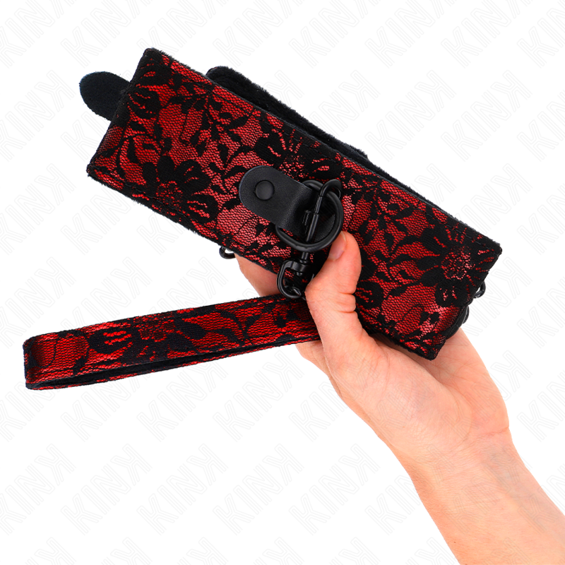 KINK - CHAÎNE EN DENTELLE AVEC CEINTURE EN CUIR VÉRITABLE 105 CM / 44 X 5,5 CM