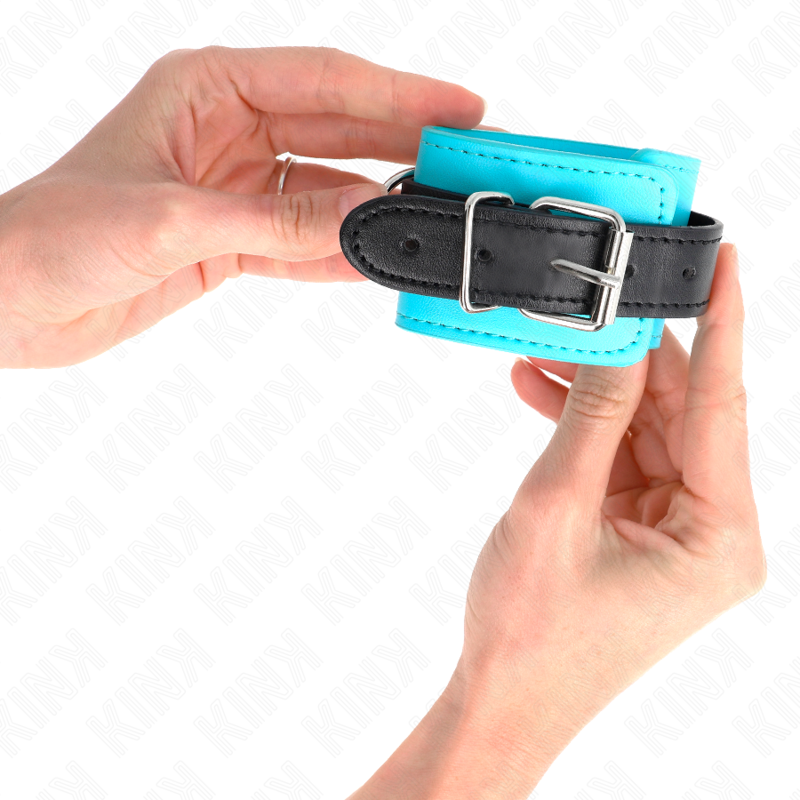 KINK - MENOTTES À CROCHET DOUBLÉES DE FOURRURE BLEUE RÉGLABLES 20-28 CM X 5,5 CM