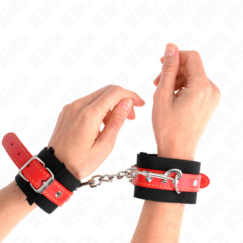 KINK - BRACELET EN NYLON NOIR AVEC SIMILI CUIR ROUGE RÉGLABLE 19-24 CM X 5,5 CM