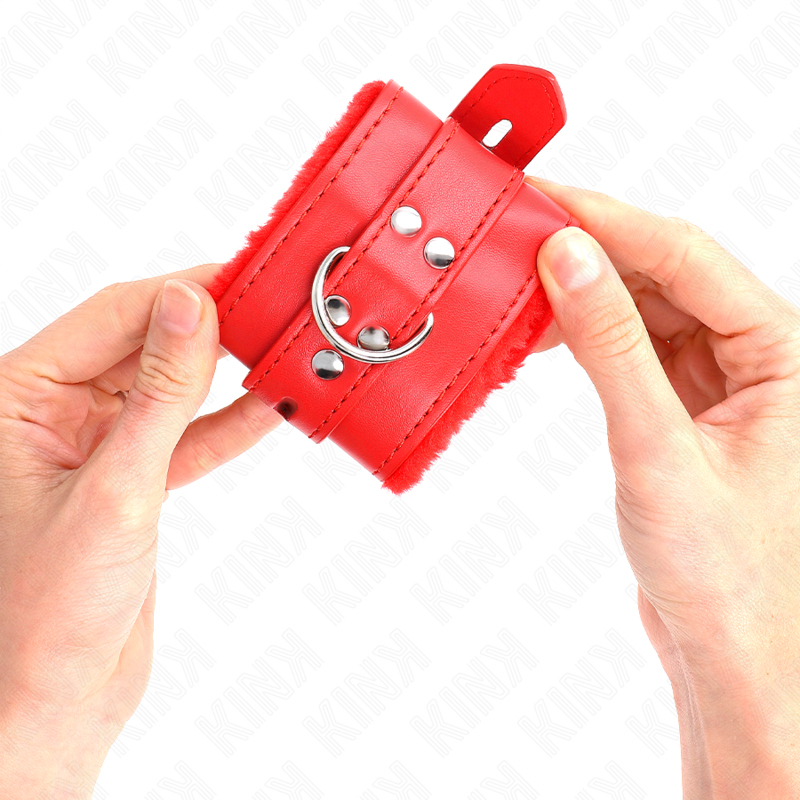 KINK - BRACELET DOUBLÉ DE FOURRURE AVEC TROUS CARRÉS, ROUGE ET CEINTURE ROUGE, RÉGLABLE 17-29 CM X 6 CM