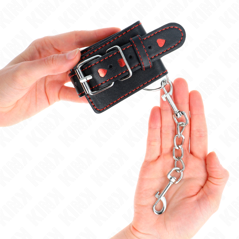 KINK - POIGNETS NOIRS AVEC INSERT COEUR ROUGE, RÉGLABLES 21-28 CM X 5,5 CM