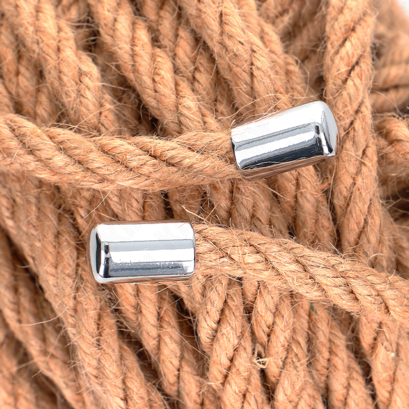 KINK - CORDE DE CHANVRE AVEC TÊTE EN MÉTAL 10 MÈTRES