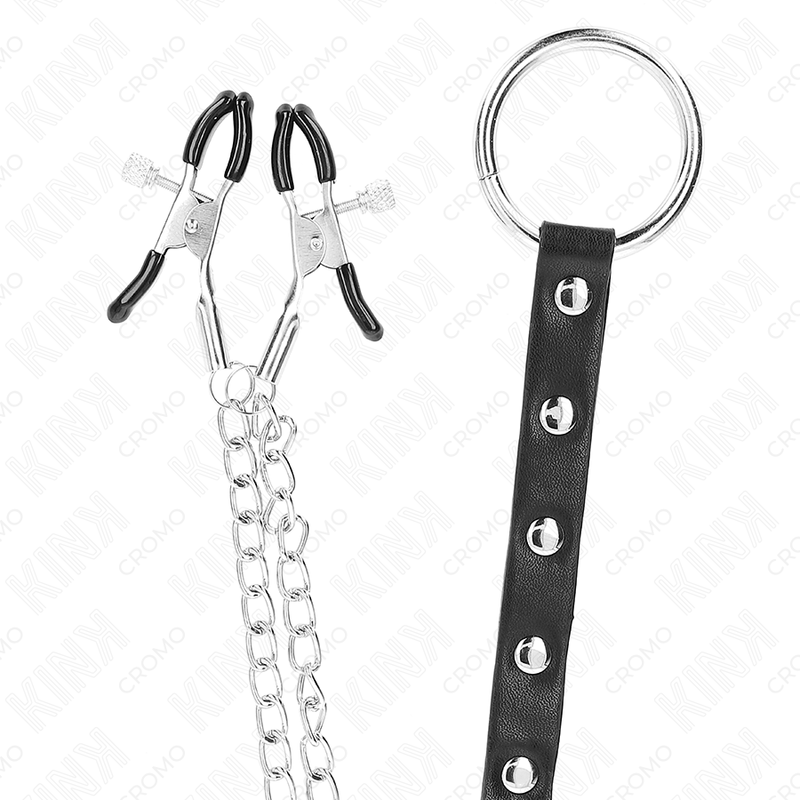 KINK - METALEN PENISRING MET KETTING EN VERSTELBARE TEPELKLEMMEN
