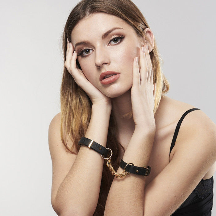 BIJOUX - INDISCRETS DOOLHOF HANDBOEIEN ZWARTE ARMBANDEN