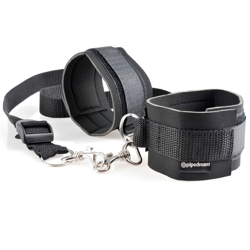 ENSEMBLE DE BRACELETS ET D'ATTACHE FÉTICHE FANTASY