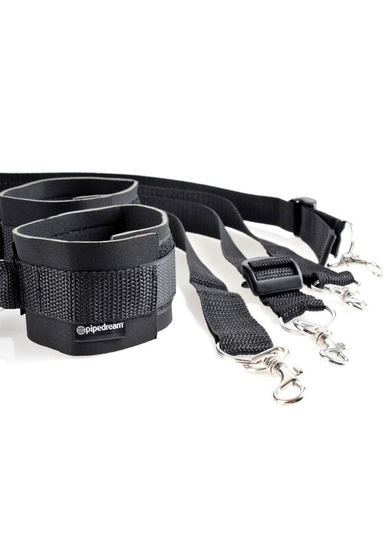 ENSEMBLE DE BRACELETS ET D'ATTACHE FÉTICHE FANTASY