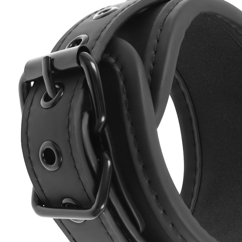 FETISH SUBMISSIVE - HAND AND ANKLE HANDCUFF SET WITH NOPRENE LINING