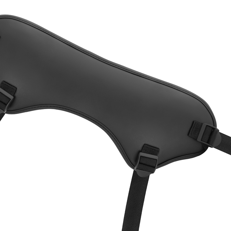 CYBER SILICOCK - HARNAIS STRAP-ON AVEC 3 ANNEAUX OFFERTS